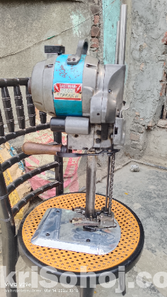 Cutting machine